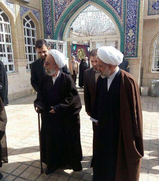 عکس چفیه رهبری