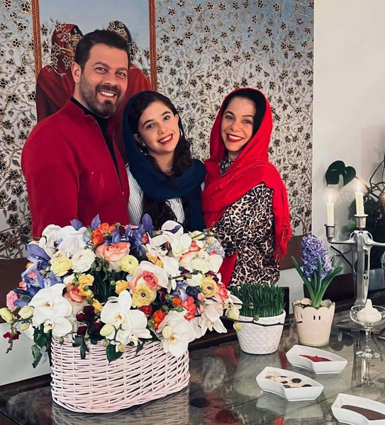 عکس پژمان بازغی و خانواده