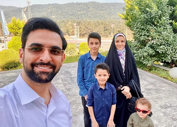 عکس فتوشاپی آذری جهرمی