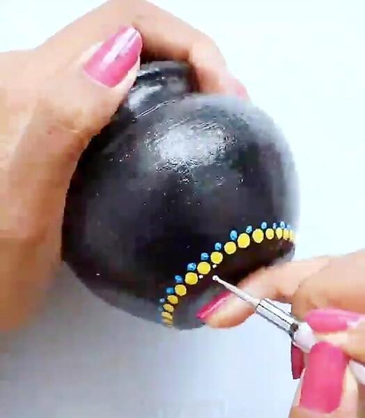 عکس طرح های ساده برای نقاشی روی کوزه سفال