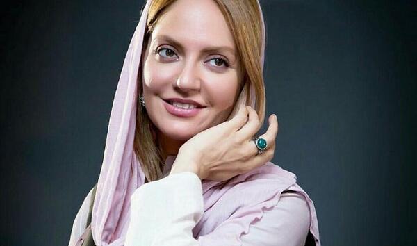 عکس حلقه ازدواج مهناز افشار