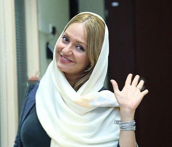 عکس حلقه ازدواج مهناز افشار