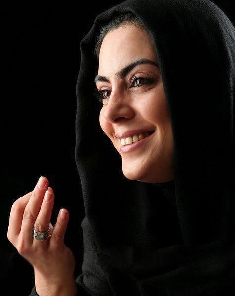 عکس نیلوفر منتظری
