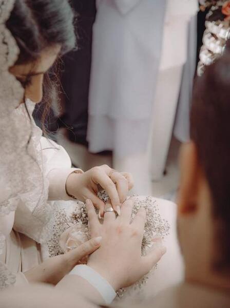 ژست عکس عقد محضری