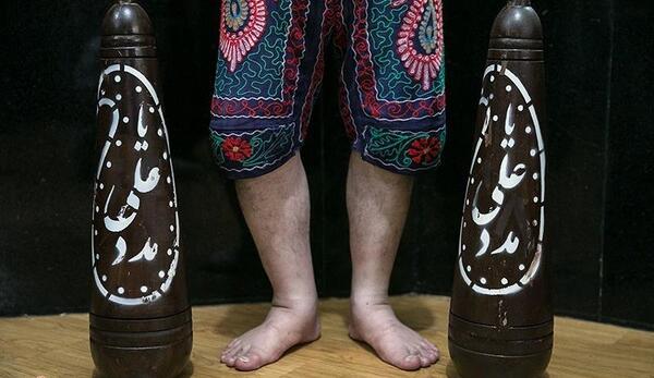 عکس ورزش زورخانه ای