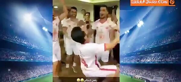 عکس مهدی طارمی با مادرش