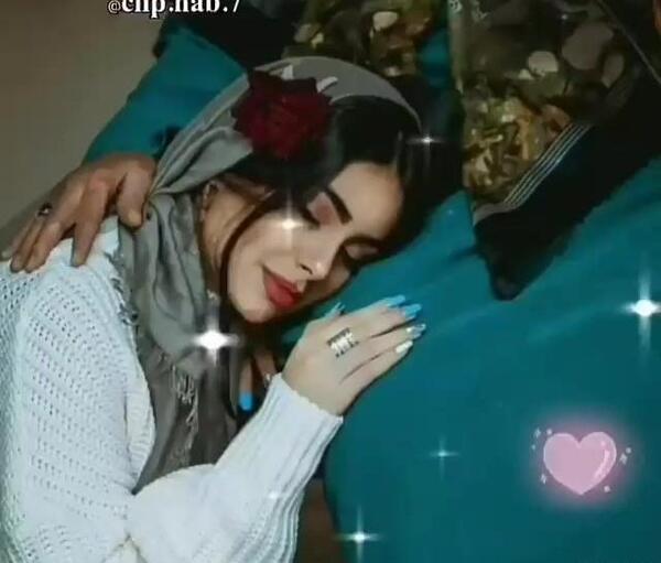 عکس مهدی طارمی با مادرش