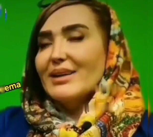 عکس زهره فکور صبور با مادرش