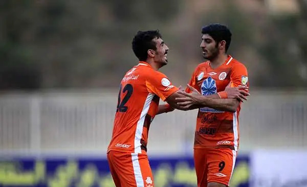عکس کودکی مهدی ترابی