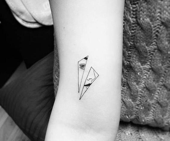 عکس طرح تاتو مردانه فونت