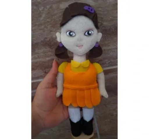 عکس عروسک اسکویید گیم