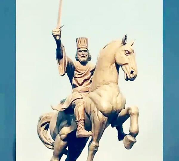 عکس پیمان یاراحمدی کشتی گیر