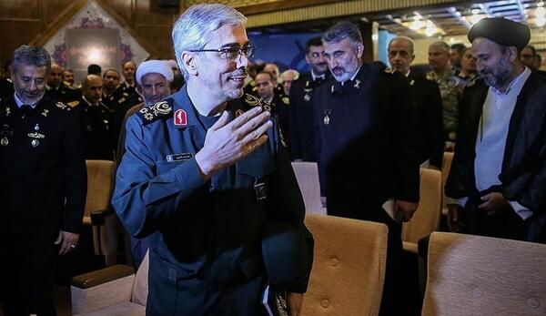 عکس سرلشکر عطاءالله صالحی