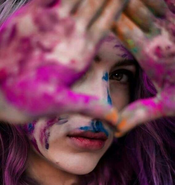 عکس نوشته دختر باید نقاش باشه