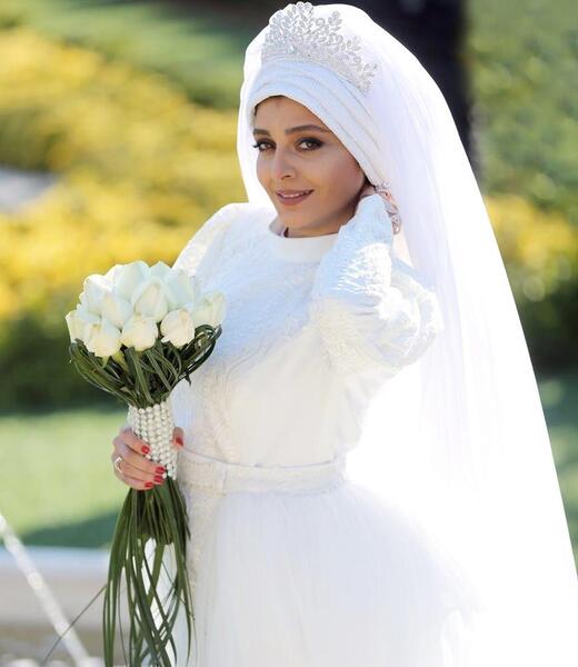 عکس بچه ی ساره بیات