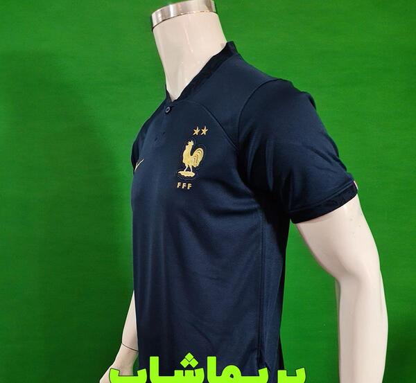 عکس لباس امباپه در فرانسه