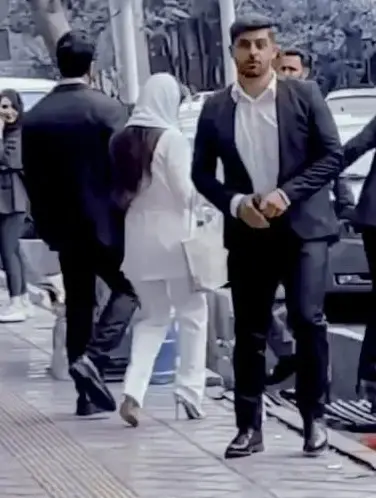 عکس گلزار و زنش
