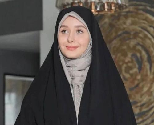 عکس آرایش با حجاب