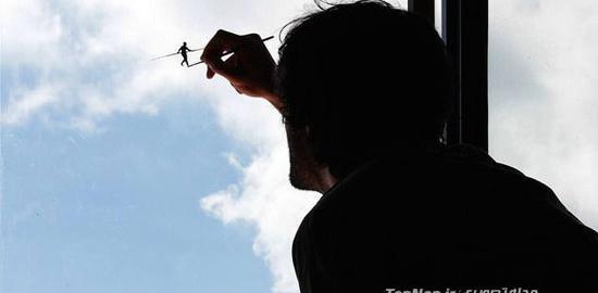 عکس منظره از پشت پنجره