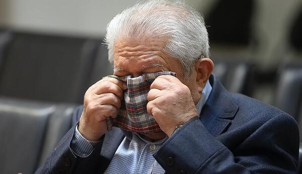 عکس خانوادگی عزت الله انتظامی