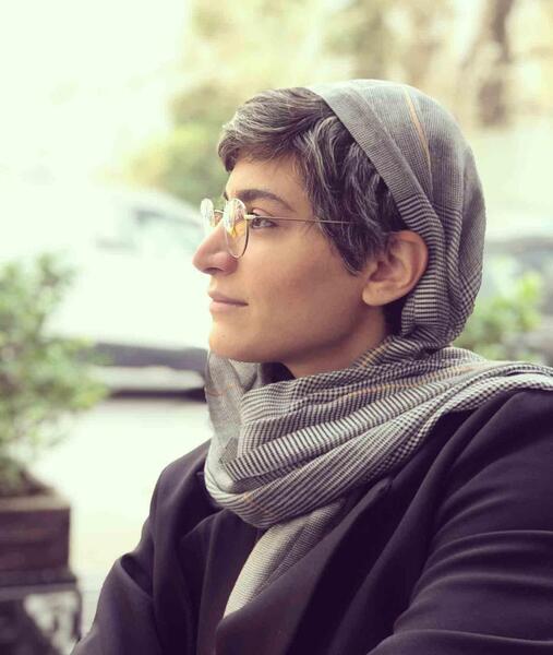 عکس پونه مقیمی