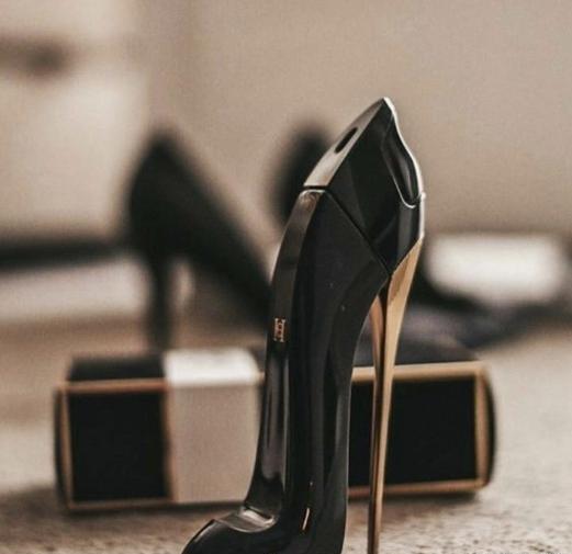عکس عطر گود گرل