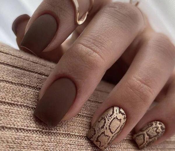 عکس کاشت ناخن طبیعی