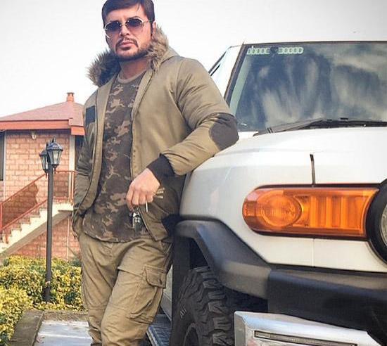 عکس همسر فرهاد مهادیان