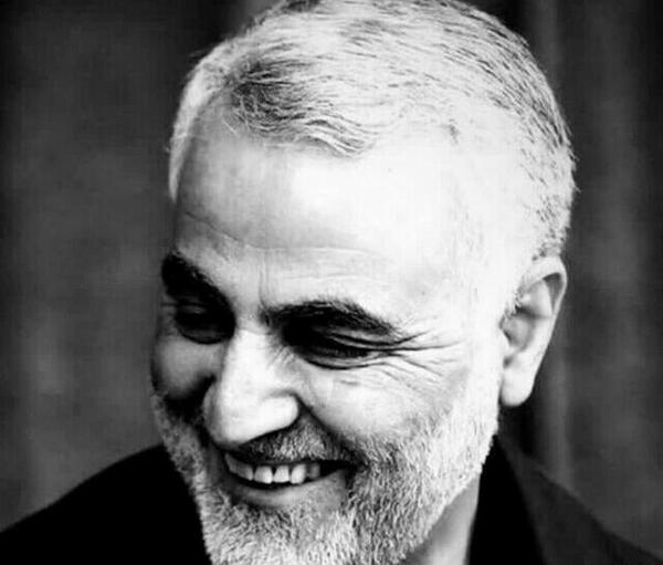 عکس حاج قاسم سیاه سفید