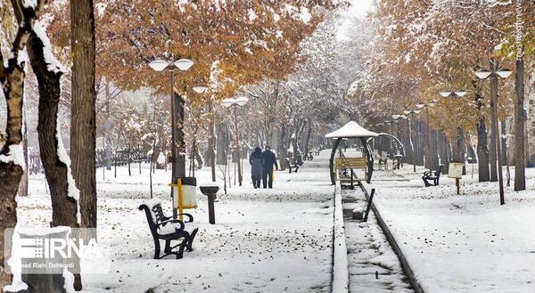 عکس بارش برف کودکانه