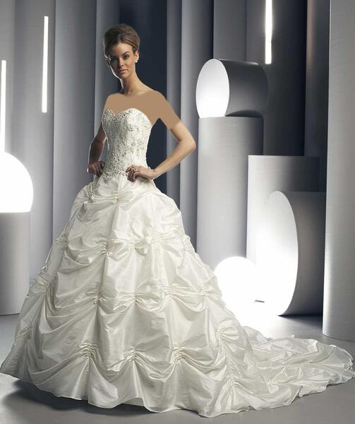 عکس لباس عروس چین دار