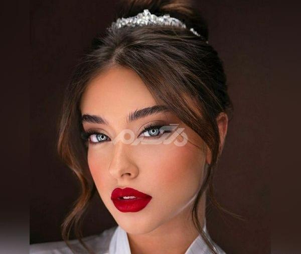 عکس شینیون مو جلو سر