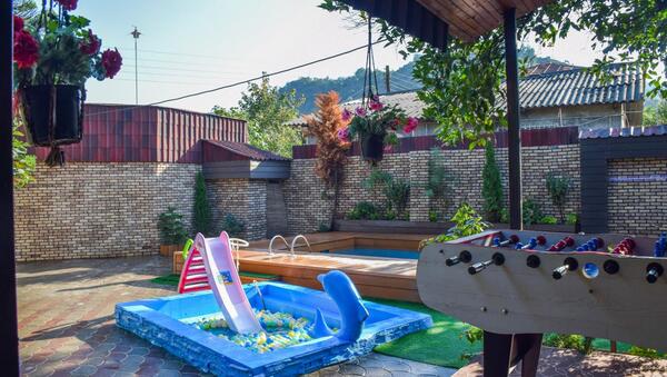 عکس ویلای شمال در شب