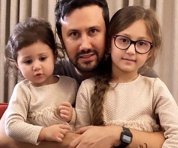 عکس شاهرخ استخری تنهایی