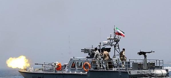 عکس قایق تندرو ذوالفقار