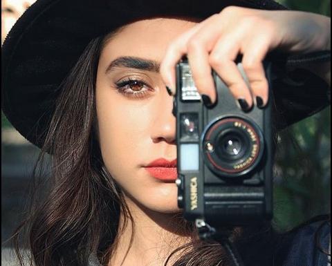عکس دختر فیک نباشد