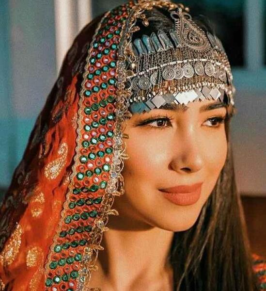 عکس دختر افغانی ساده ۱۶ ساله برای پروفایل