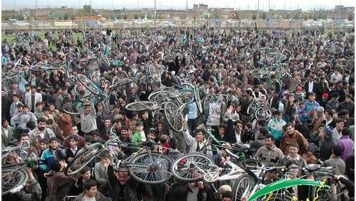 عکس دوچرخه غول