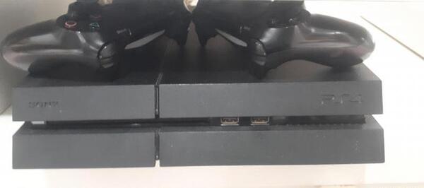 عکس دسته اورجینال ps4