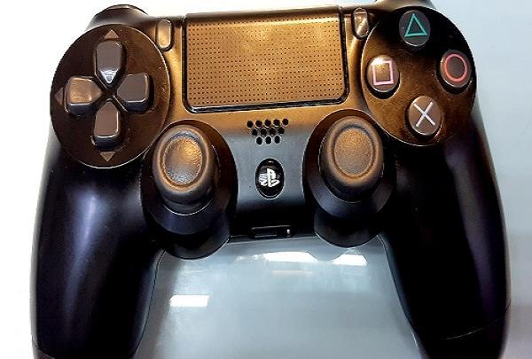 عکس دسته اورجینال ps4