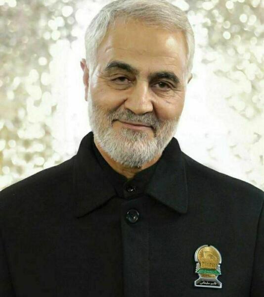 عکس سردار سلیمانی علمدار نیامد