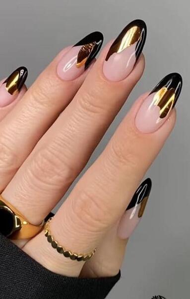 عکس لاک ژل مشکی