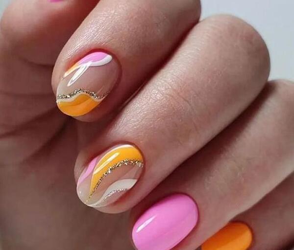 عکس ژلیش ناخن تابستانه