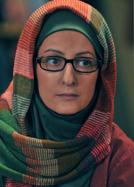 عکس پشت صحنه ساختمان پزشکان