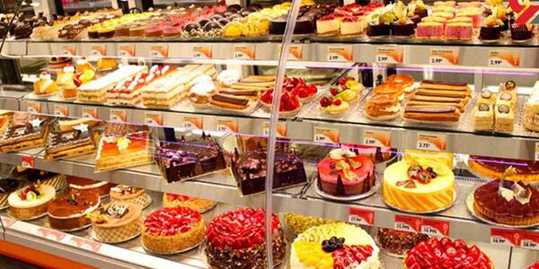 عکس شیرینی فروش