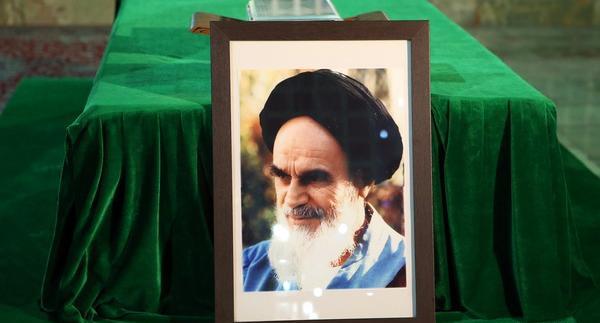 عکس قبر خامنه ای