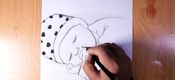 عکس نقاشی نوزاد دختر