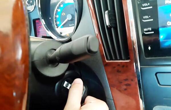 عکس داشبورد دنا معمولی