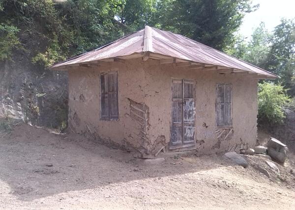 عکس کلبه قدیمی