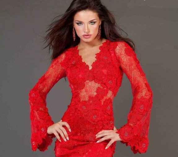 عکس لباس مجلسی کوتاه ریش دار